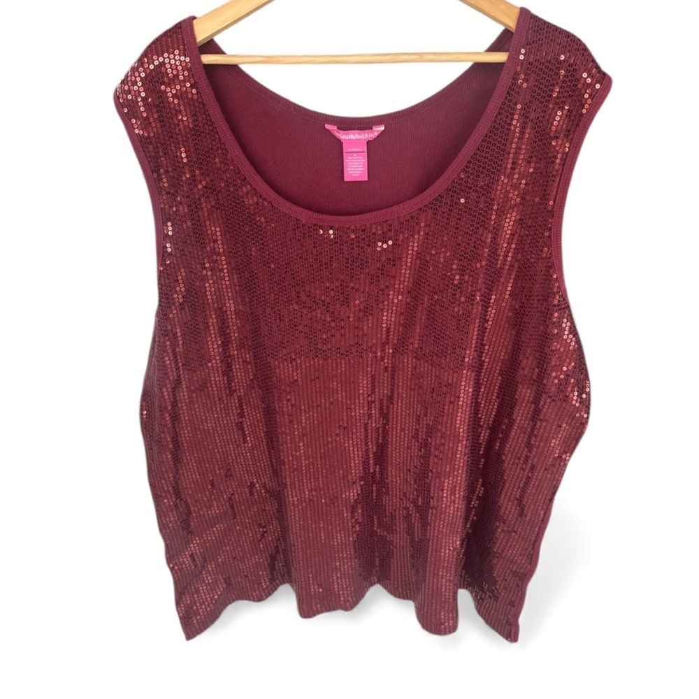 Sequin Sleeveless Burgundy Tank Top | Holiday Outfit